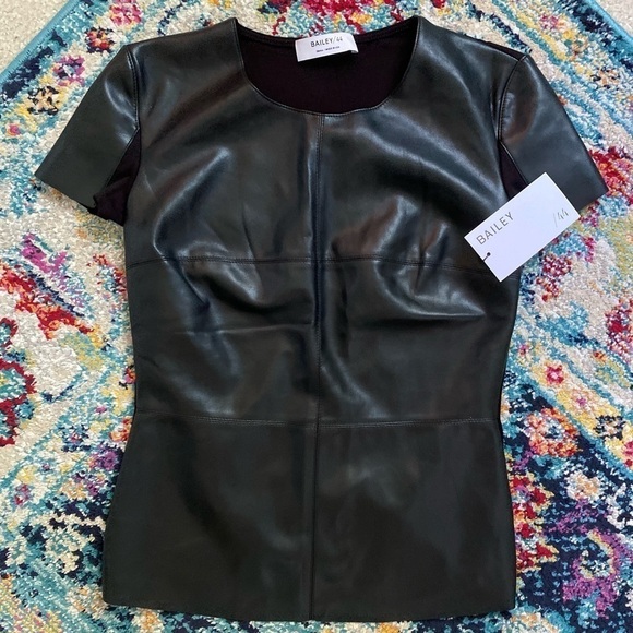 Bailey 44 New Women’s Small Hardy Black Faux-Leather Front Tee Anthropologie NWT - Picture 3 of 13